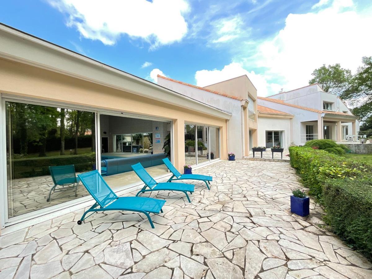 Les Jardins De La Muse, Piscine Couverte, Spa Et Fitness Basse-Goulaine エクステリア 写真